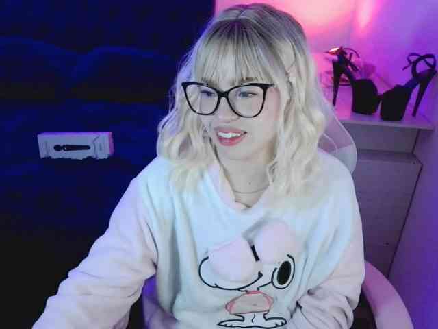 CyberYukii webcam