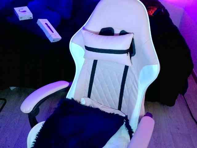 CyberMich Live Webcam on BongaCams
