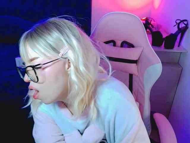 CyberYukii webcam