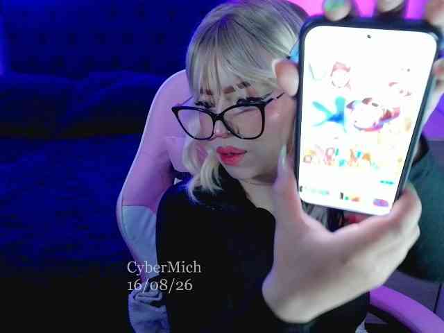 CyberYukii webcam