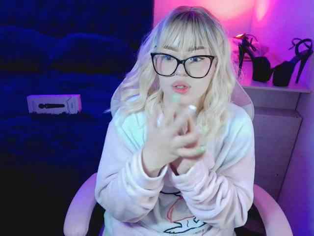CyberYukii webcam
