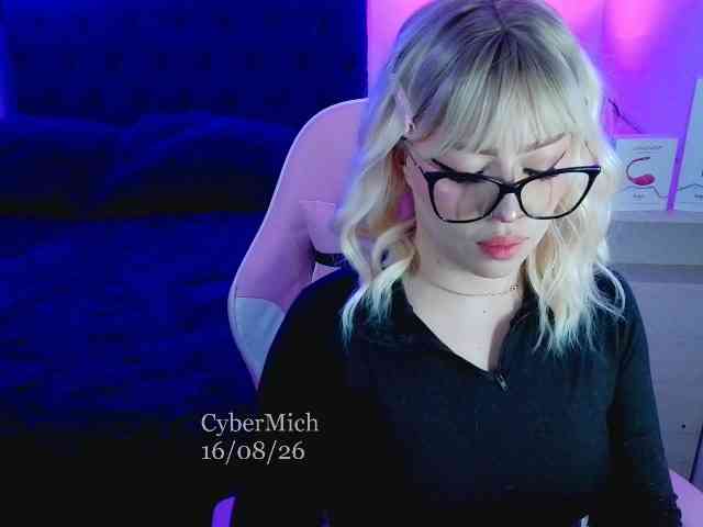 CyberYukii webcam