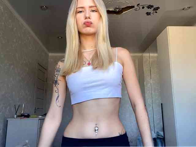 StefaniaBaldomero webcam