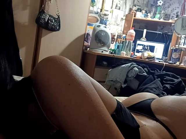 RenitaEckl live cam on BongaCams