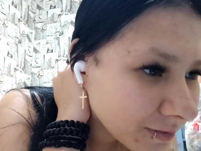 RenitaEckl live cam on BongaCams