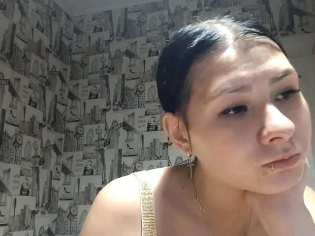 RenitaEckl live cam on BongaCams