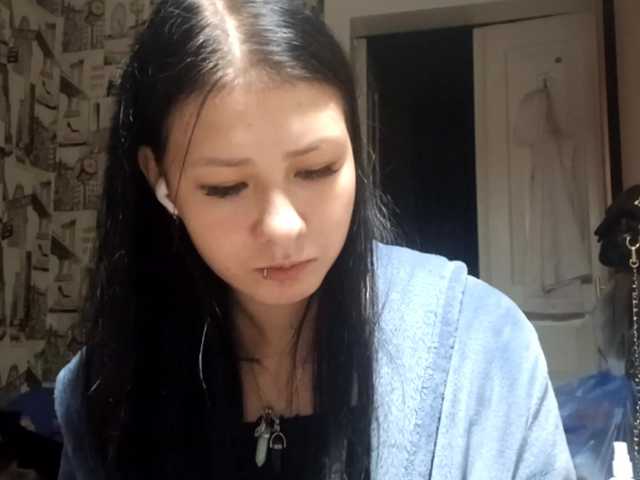 le modèle RenitaEckl est en webcam porno dans un show sur le site bongacams, il possède les tags suivants: White/Caucasian,Brunette,Trimmed