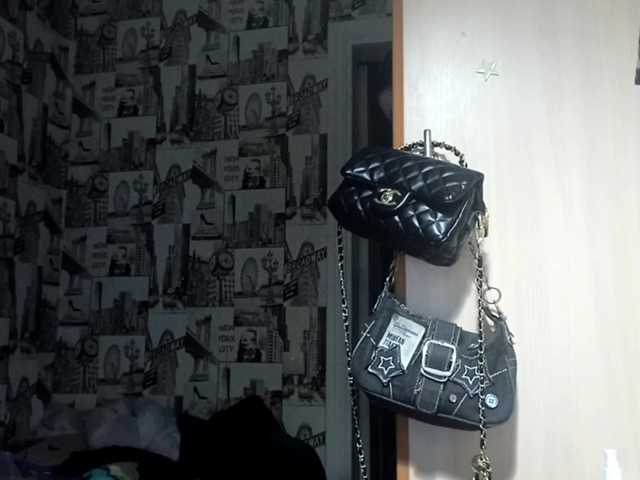 RenitaEckl live cam on BongaCams