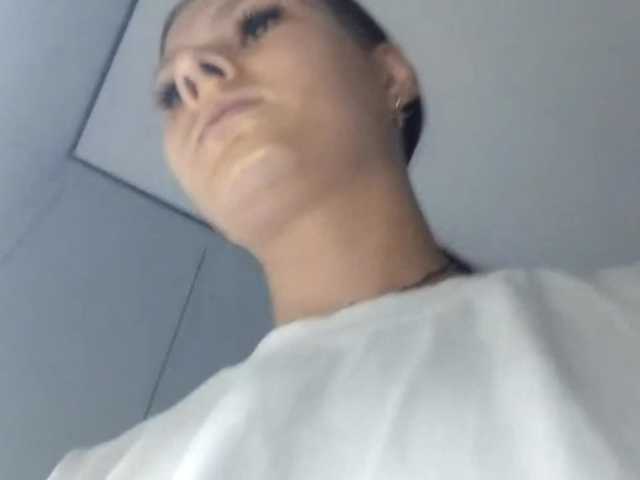 RenitaEckl live cam on BongaCams