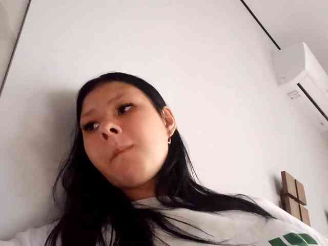 RenitaEckl Live Webcam on BongaCams