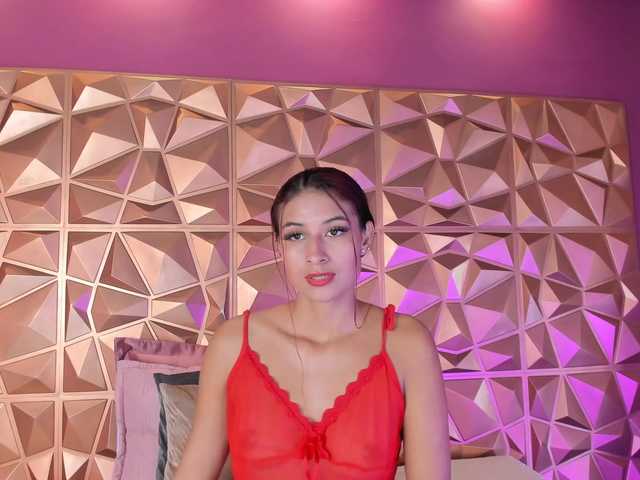 violetaRocher live cam on BongaCams