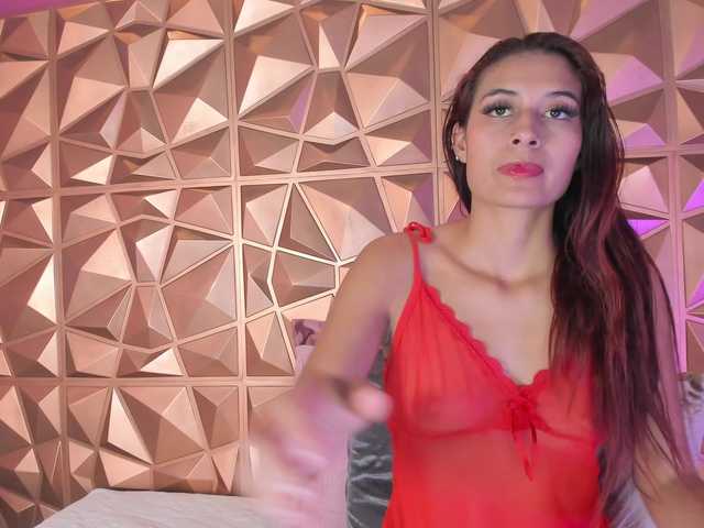 violetaRocher live cam on BongaCams