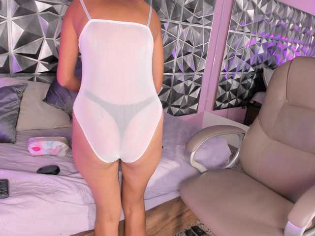 Preview of violetarocher