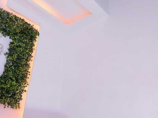 violetaRocher live webcam show