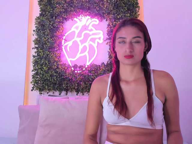 violetaRocher live webcam show