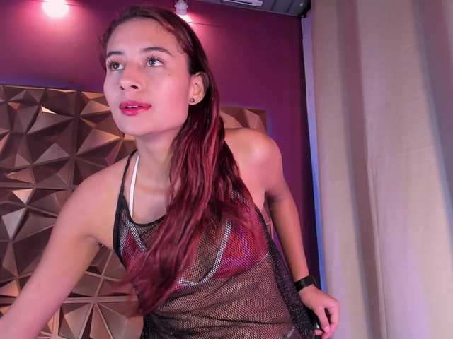violetaRocher live cam on BongaCams