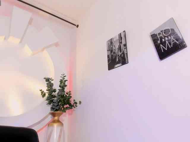violetaRocher webcam
