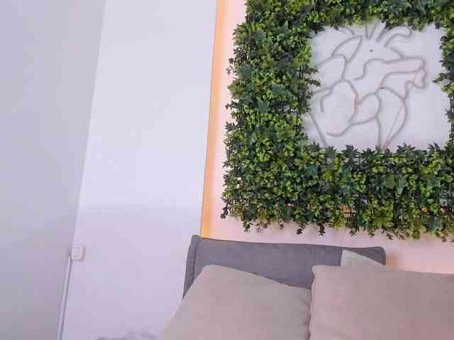 violetaRocher webcam