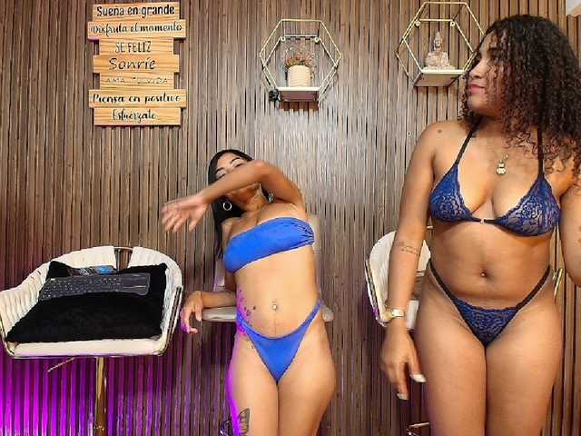 LaraAndDanna live cam on BongaCams