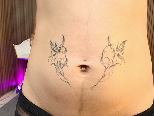 LaraAndDanna live cam on BongaCams