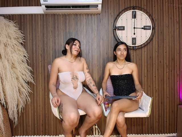 LaraAndDanna live cam on BongaCams