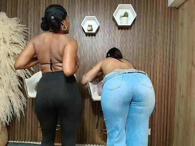 LaraAndDanna