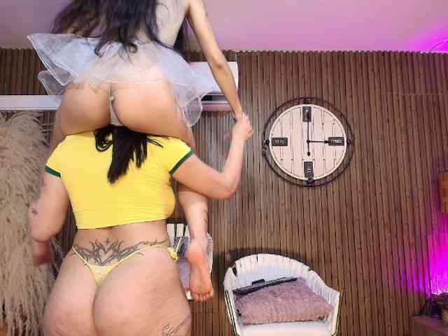 LaraAndDanna