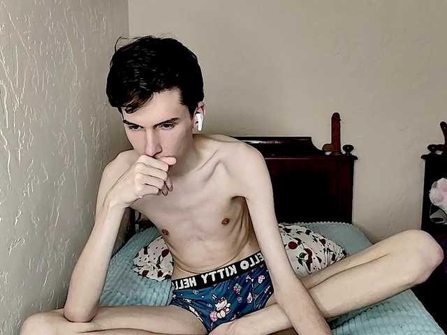 GoodBoy-Luca live cam on BongaCams