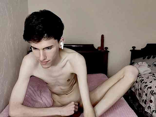 Good-Boy-Luca Sex Cam Show