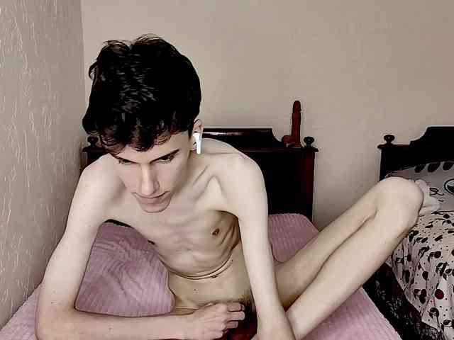 Good-Boy-Luca Sex Cam Show
