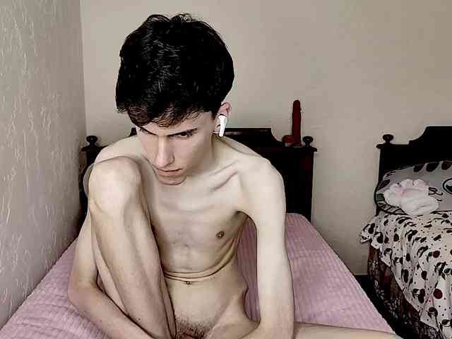 Good-Boy-Luca Sex Cam Show