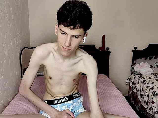 Good-Boy-Luca Sex Cam Show