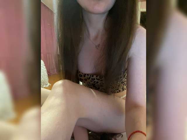 Margo--1 live cam on BongaCams