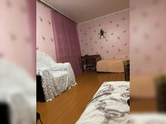 Margo--1 live cam on BongaCams