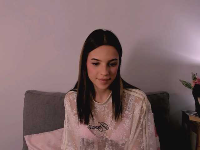 HarperDelicate webcam bongacams model stream image