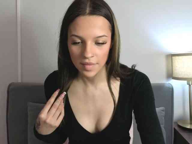 HarperDelicate webcam