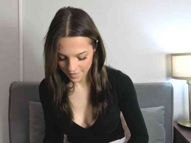 HarperDelicate webcam
