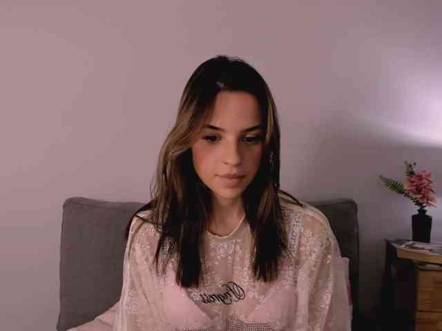 HarperDelicate webcam