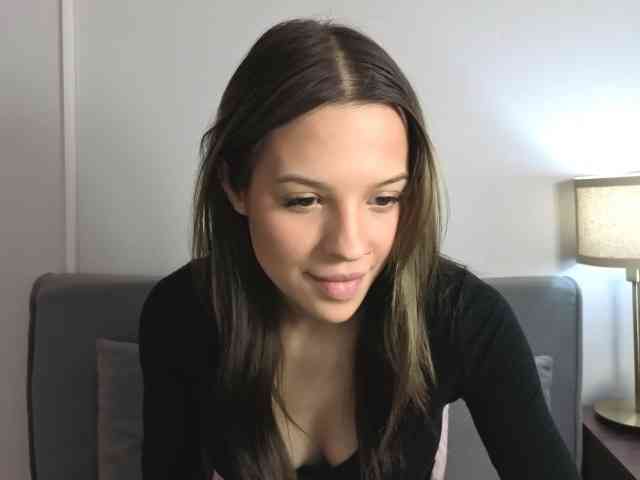 HarperDelicate webcam