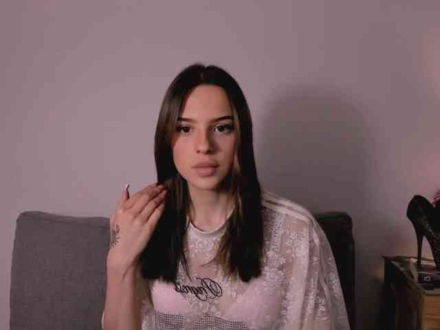 HarperDelicate webcam
