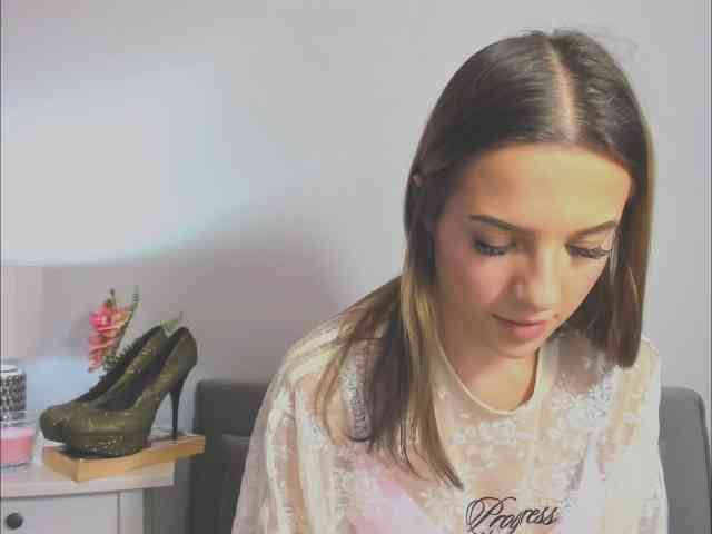 HarperDelicate webcam