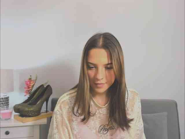 HarperDelicate webcam