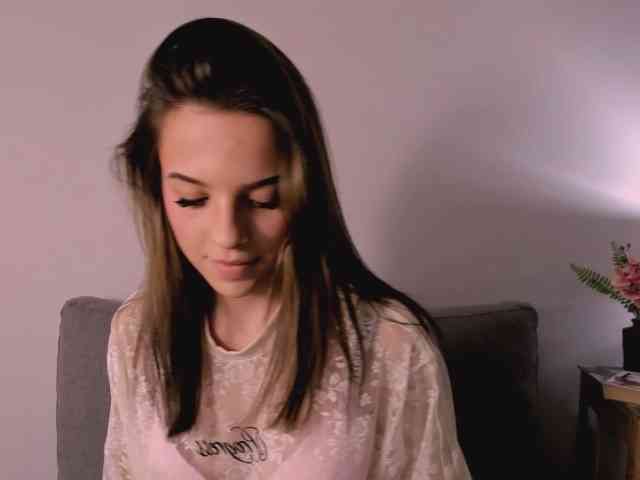 harperdelicate's live room