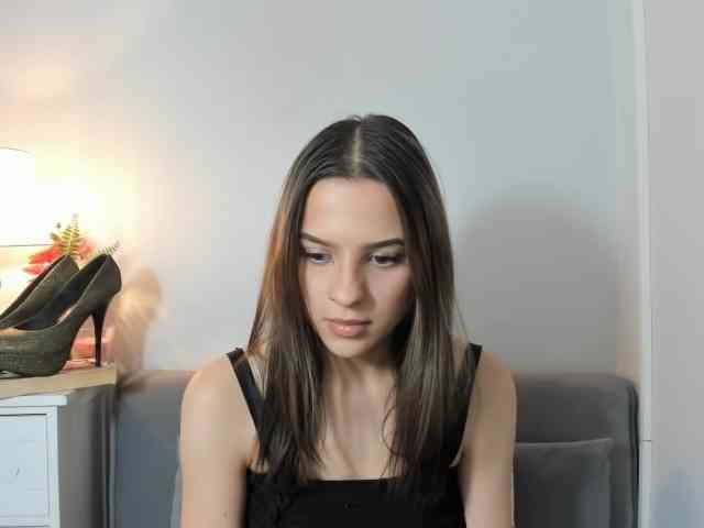 HarperDelicate webcam
