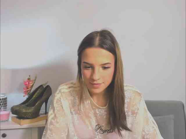 HarperDelicate webcam
