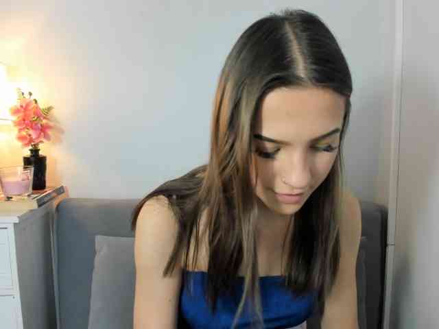 HarperDelicate webcam