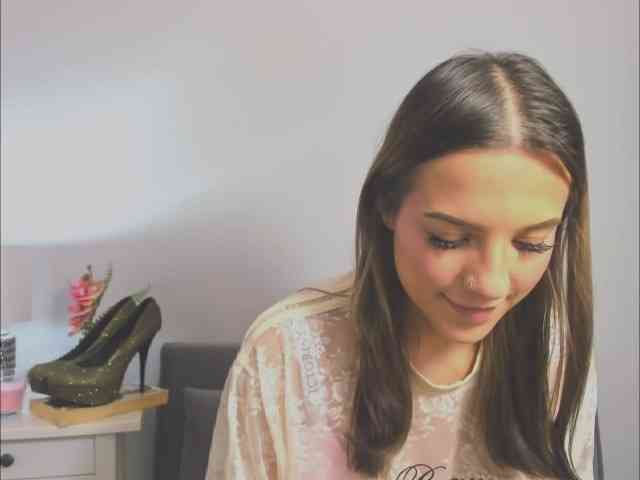 HarperDelicate webcam