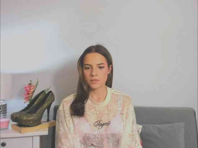 HarperDelicate webcam