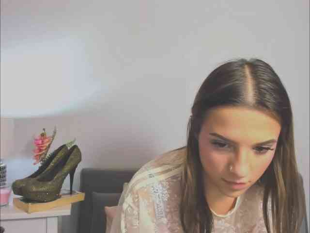 HarperDelicate webcam
