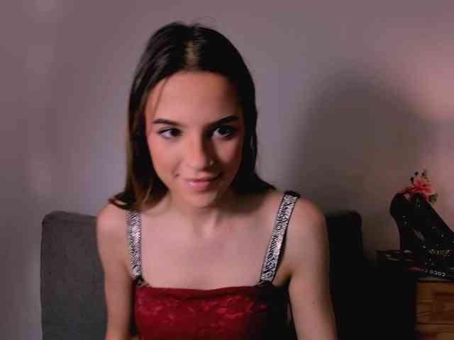 HarperDelicate webcam